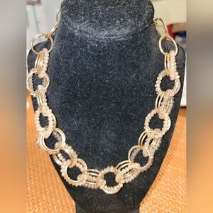 Elegant Gold Chain Link Necklace